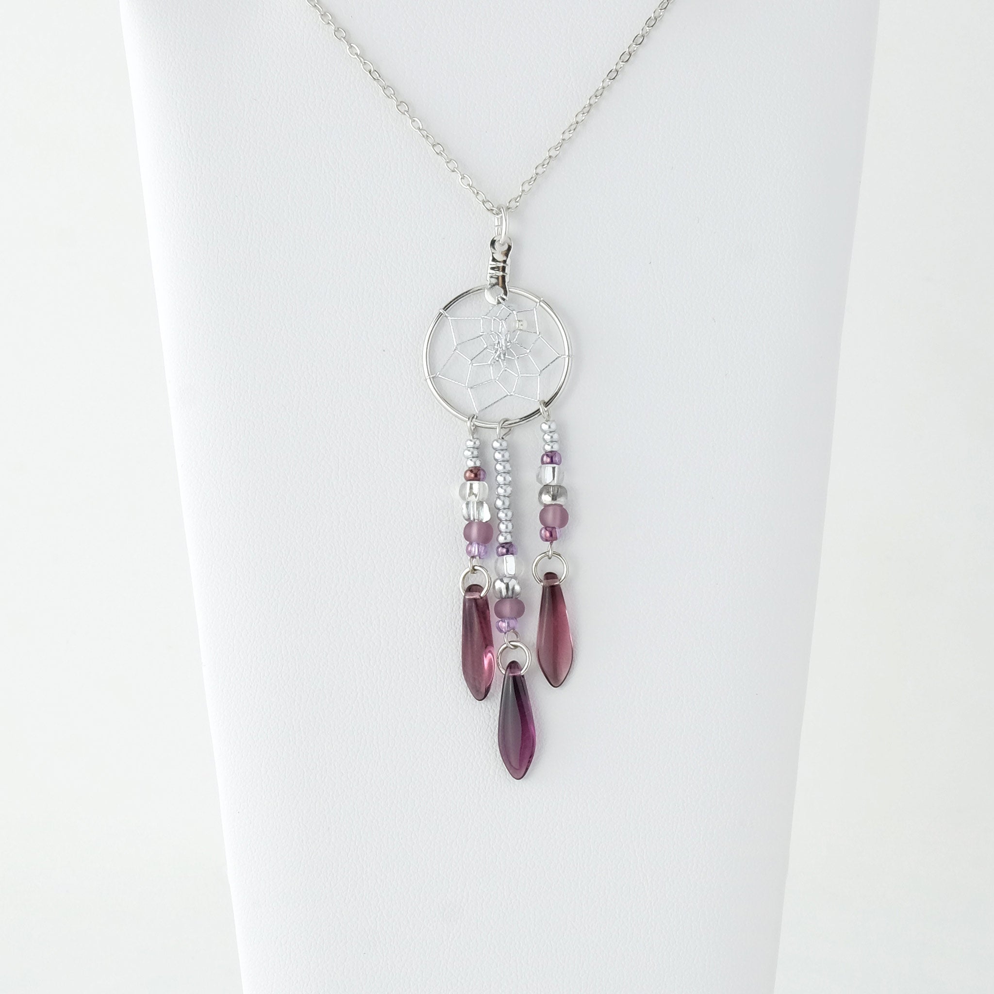 .75" Dream Catcher Amethyst Glass Bead Necklace